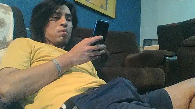 Chatroom XXX en direct de AlexAlejandro13