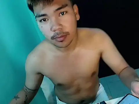 XXX chat uživo modela urguy_carlxx