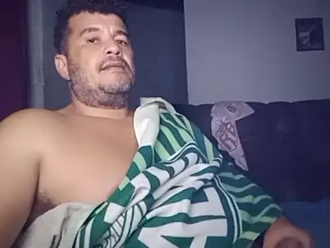 Show modela tarra122 na web-kameri