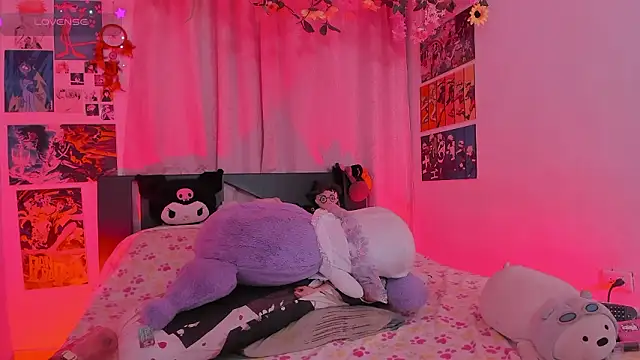 MissCurvyTop Live XXX-chat