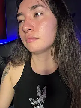 Sophie_LS Chat XXX in diretta