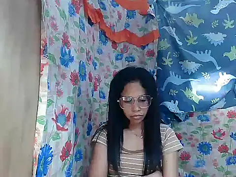 PinaySkinnyGirl Chat XXX in diretta