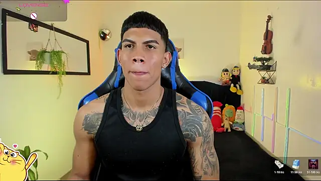 Czat XXX na żywo – Damian_latinxxx