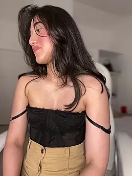 XXX chat uživo modela julieta_jhonss