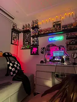 crystal_bunny7のライブXXXチャット