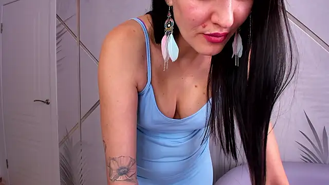 Agata__Moore – Naživo XXX chat