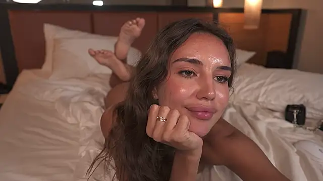 ValerieHill Live XXX Chat