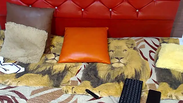 Chat +18 de dirtydolltsx ao vivo