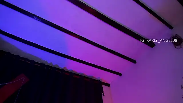 Czat XXX na żywo – karly_angeel