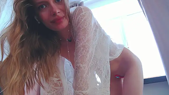 LunaticaBae's Live XXX Chat