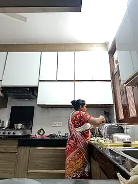 Hot-Sana2's Live XXX Chat