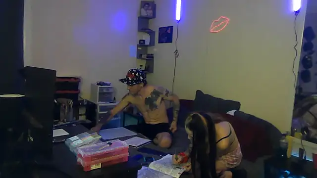 Bhaddbabbiexo@xh: вебкам-шоу