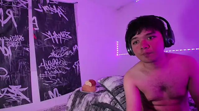 Онлайн чат XXX Kody_Royale