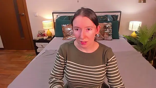 CatherineWalls live XXX chat