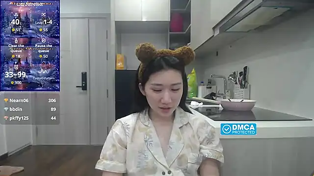 Chatroom XXX en direct de Asiagirll