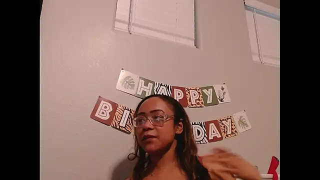 RylReese webkamerás műsora