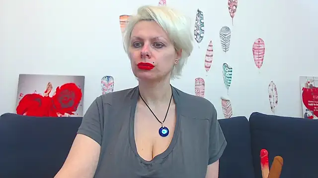 Chat XXX en directo de Playful_Goldie_WOW__