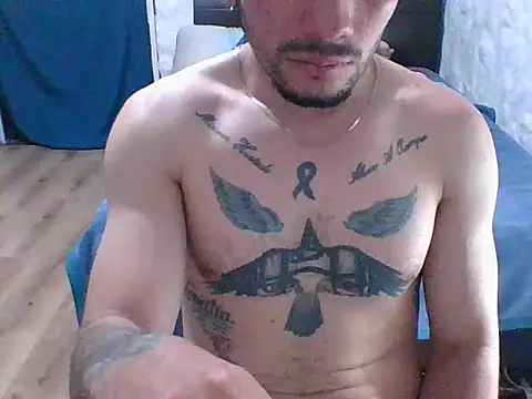 white_boy_li Show in webcam
