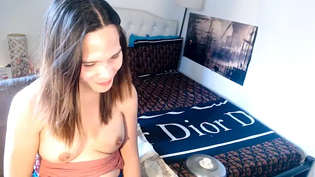 Show de NinaDOM4CUM na webcam