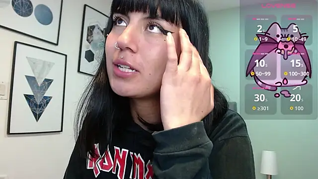 แชท XXX สดของ amy_adams1