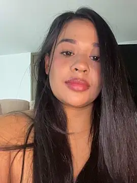 แชท XXX สดของ Aitana98_