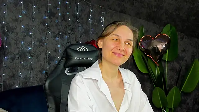 Онлайн чат XXX Lillian_White