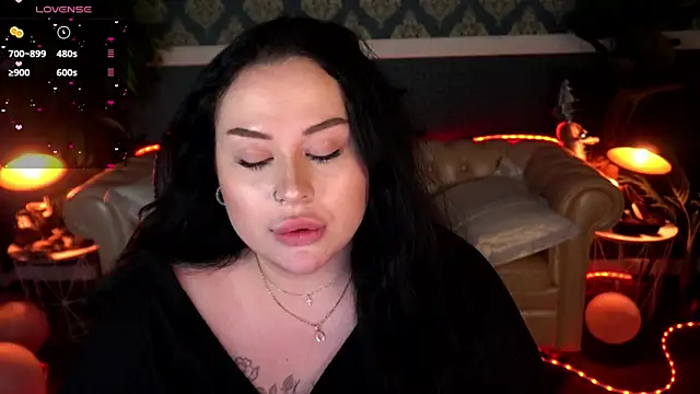 Онлайн чат XXX SerahMirabeli