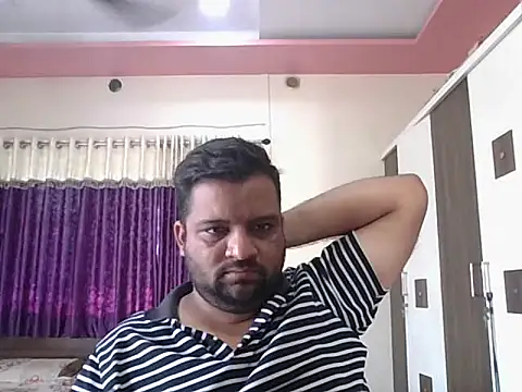 dhruv_love's Live XXX Chat