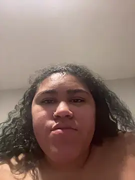 Selyne247's Webcam Show