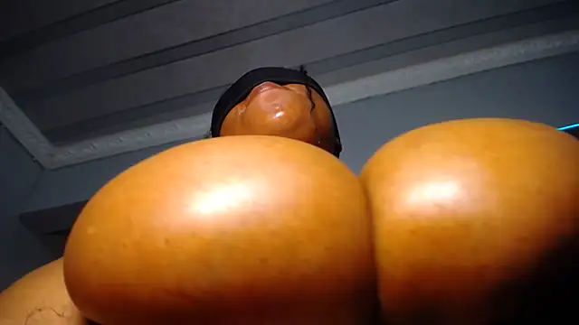 Chat XXX en directo de XPanther_24