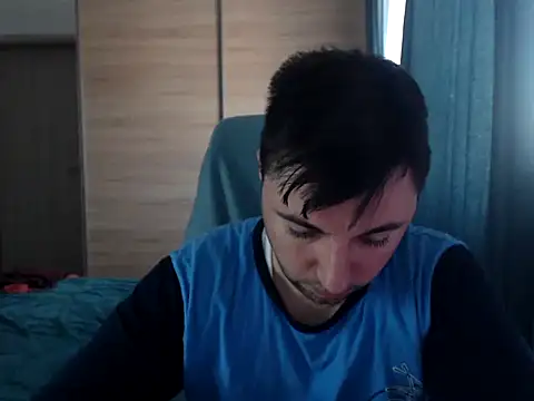 Show modela HankMalone na web-kameri