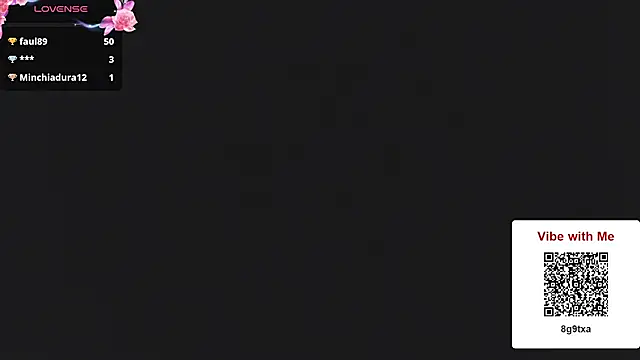 PhatAssBlond Show in webcam