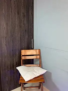 Онлайн чат XXX Zafira_Montiel