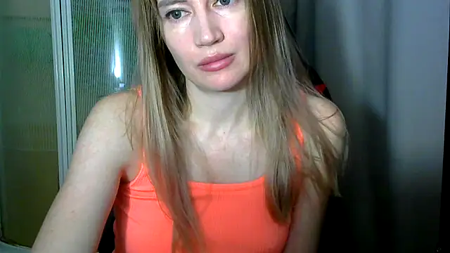 Chat XXX en directo de JessFoxxx