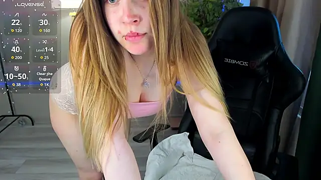 Show modela crispy_amber na web-kameri