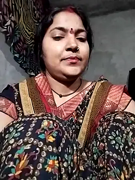 Maidangirl: απευθείας συνομιλία ΧΧΧ