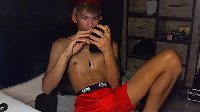 jhaycobXgarcia 在線直播表演