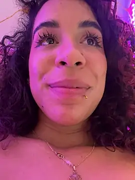 Živý XXX chat Woo_isDaphne