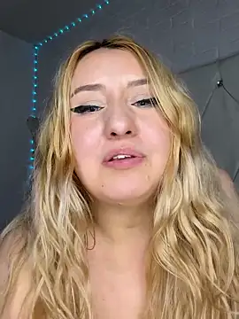 Chat XXX en directo de NibiruNairobi69