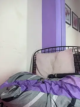 sharlot24's Webcam Show