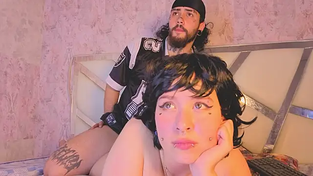 Benny_and_Mark Chat XXX in diretta