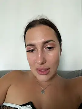 AleksandraRich Pertunjukan Webcam