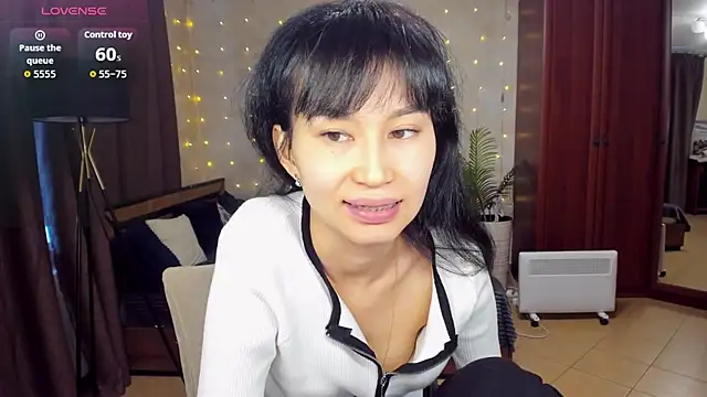 SheilaRare: онлайн-секс-чат