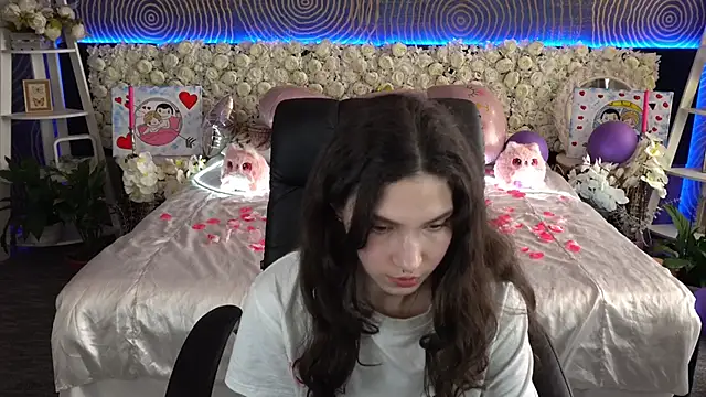 BabyFlowerr Chat XXX in diretta