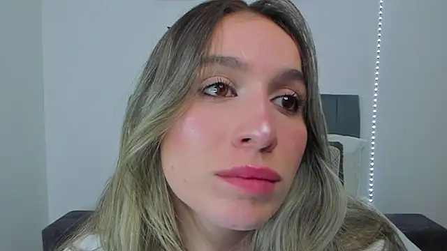 im_sarah34 Obrolan Langsung XXX