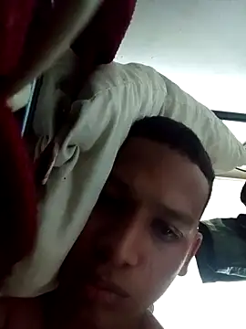 alfaromeoromeo – webcam-show