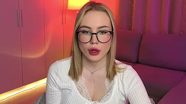 Онлайн чат XXX Aurelia_Voss