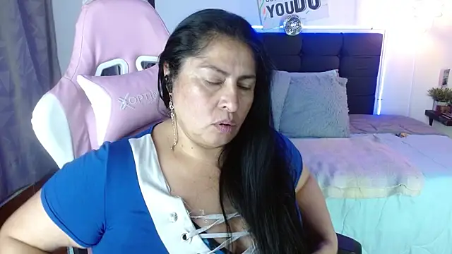 Keyla01_n Webbikameraesitys