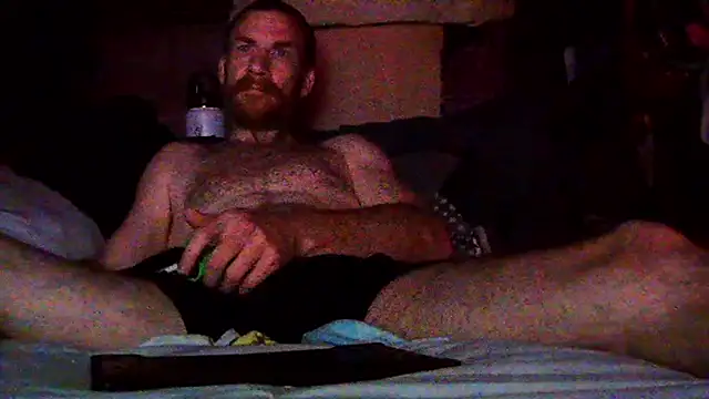 Tiggitytomociti's Webcam Show