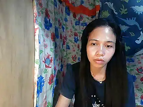 Chat +18 de PinaySkinnyGirl ao vivo